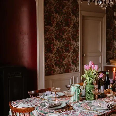 Romantic French Family * Stenay